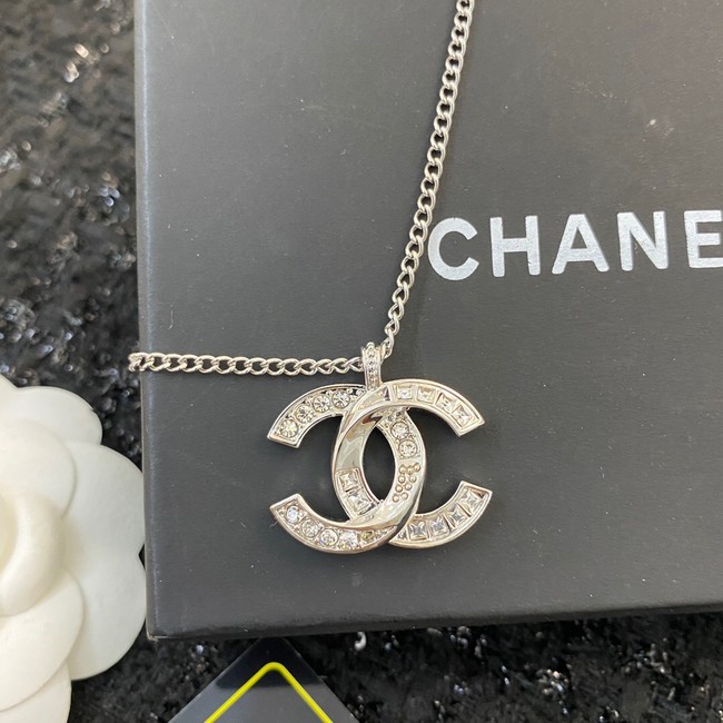 Chanel Necklace CE8198