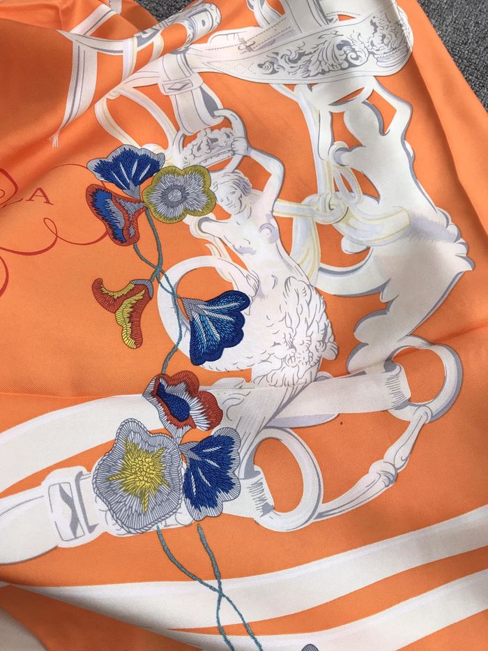 Hermes Scarf HMS00200