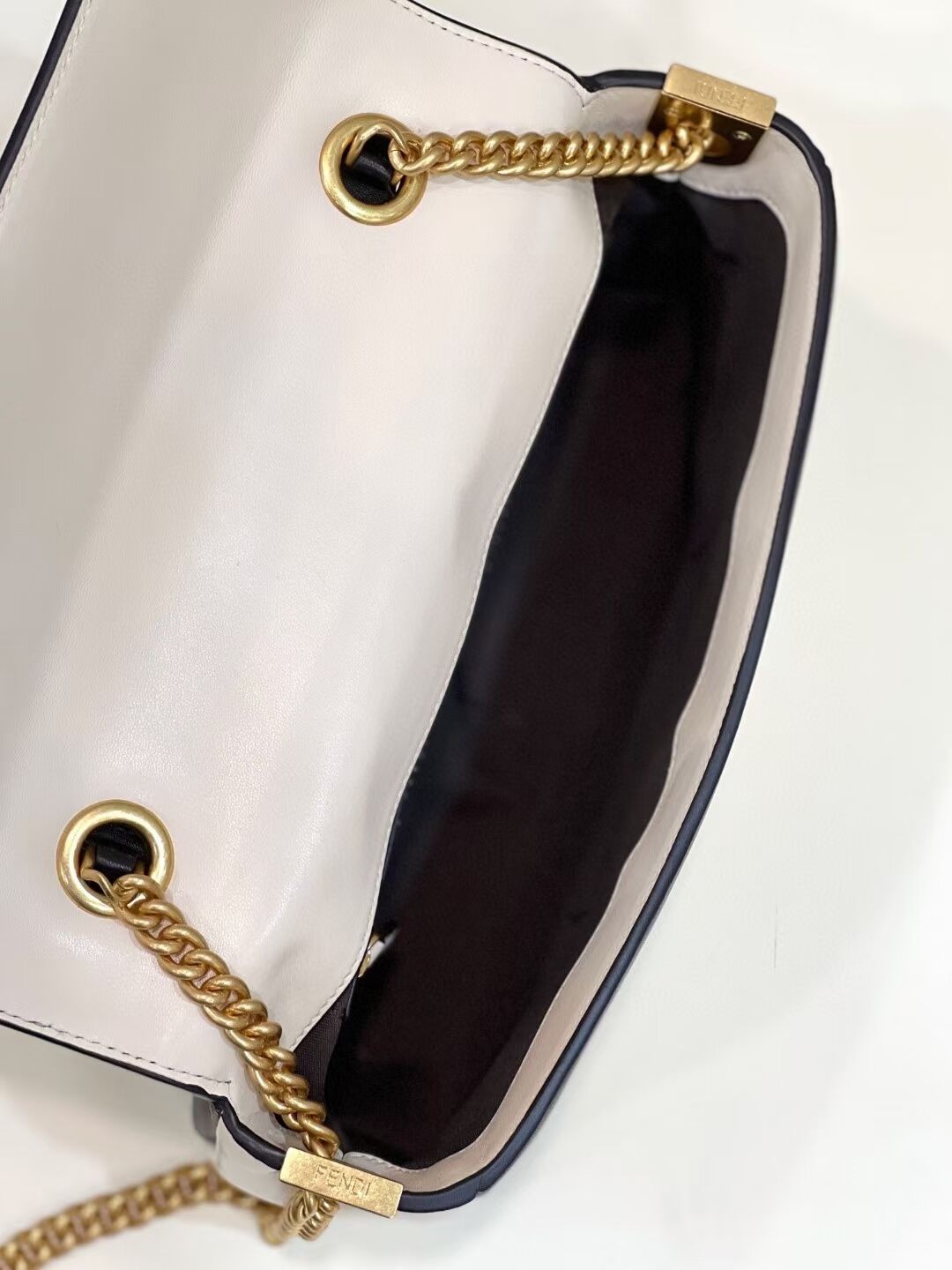 Fendi Baguette Sheepskin bag 8BR6550 Cream & black