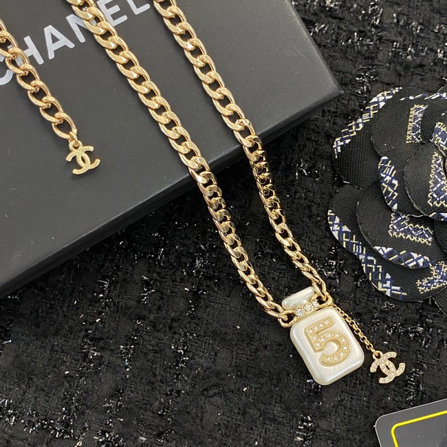 Chanel Necklace CE8513