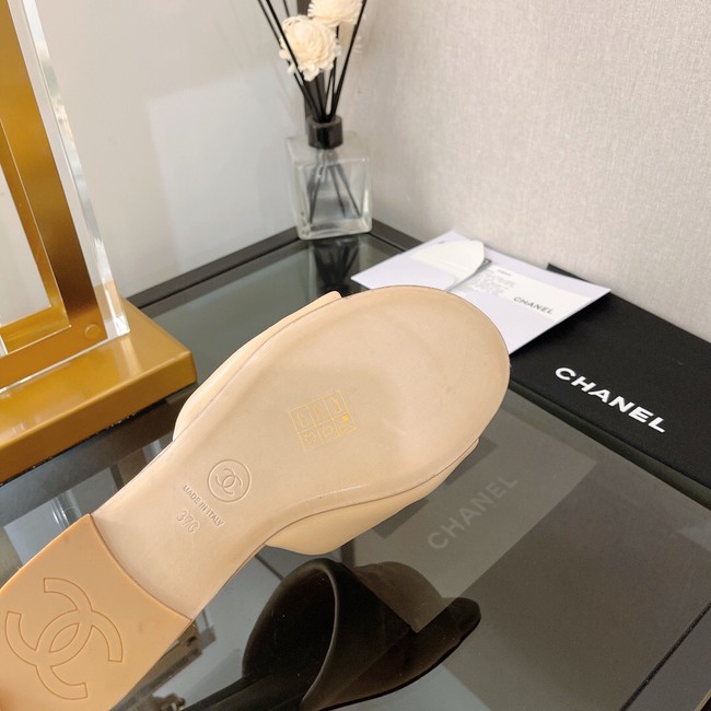 Chanel slipper 61801-2