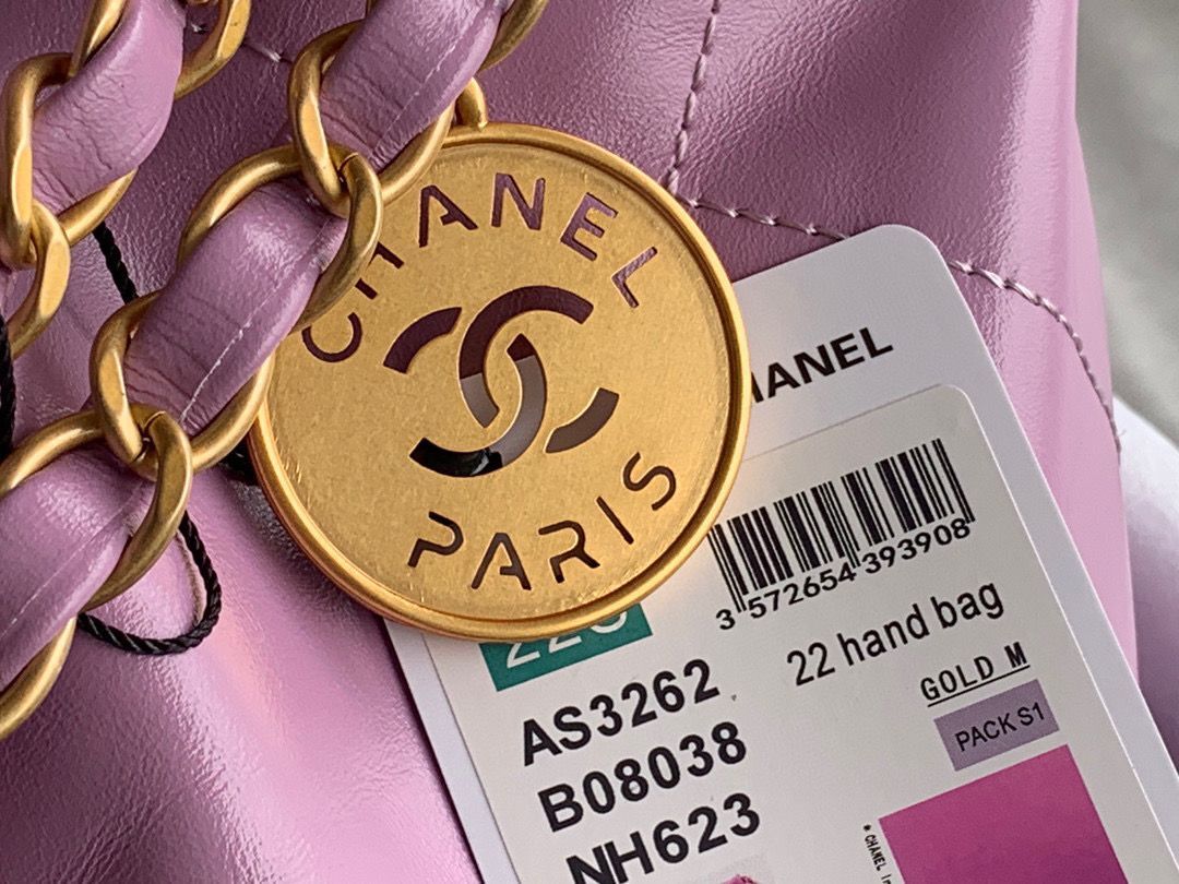 CHANEL 22 HANDBAG Shiny Calfskin & Gold-Tone Metal AS3262 Purple