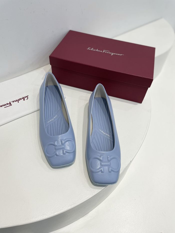 Ferragamo Shoes FMS00054