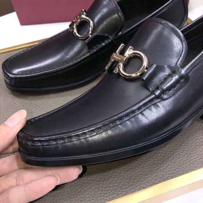 Ferragamo Shoes FMS00064