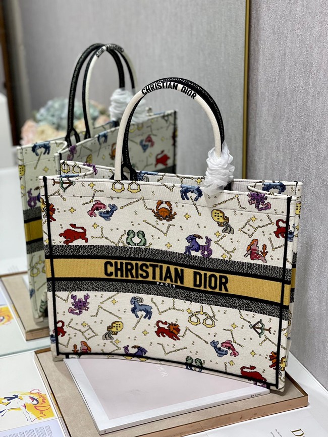 LARGE DIOR BOOK TOTE Latte Multicolor Dior Pixel Zodiac Embroidery M1286ZRTY