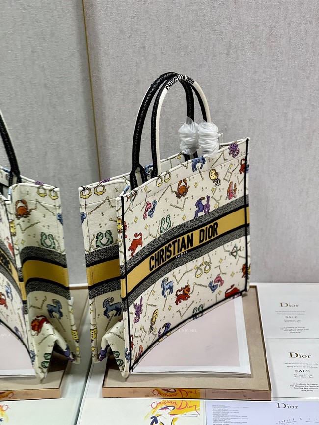 LARGE DIOR BOOK TOTE Latte Multicolor Dior Pixel Zodiac Embroidery M1286ZRTY