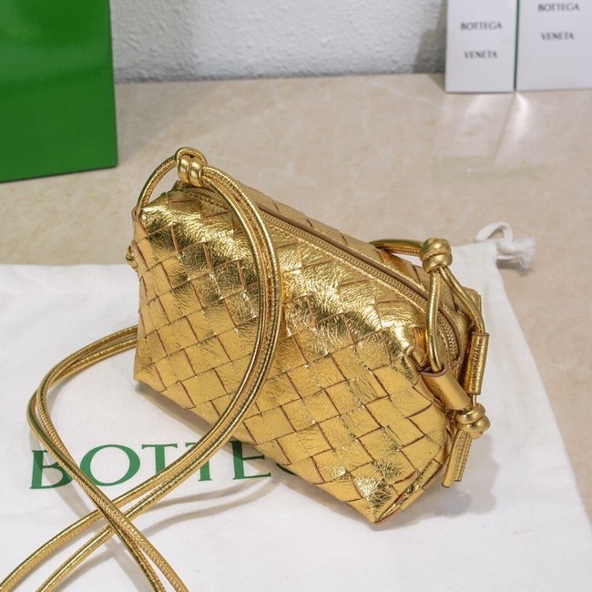 Bottega Veneta Mini intrecciato leather cross-body bag 680254 gold