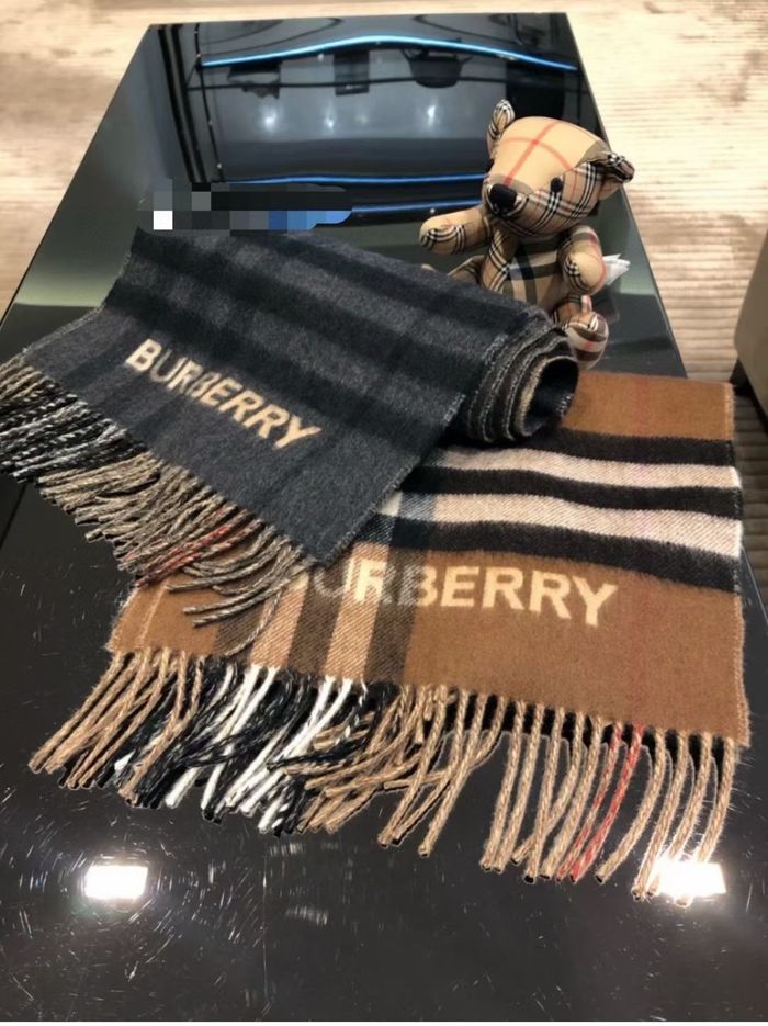 Burberry Scarf BBC00007