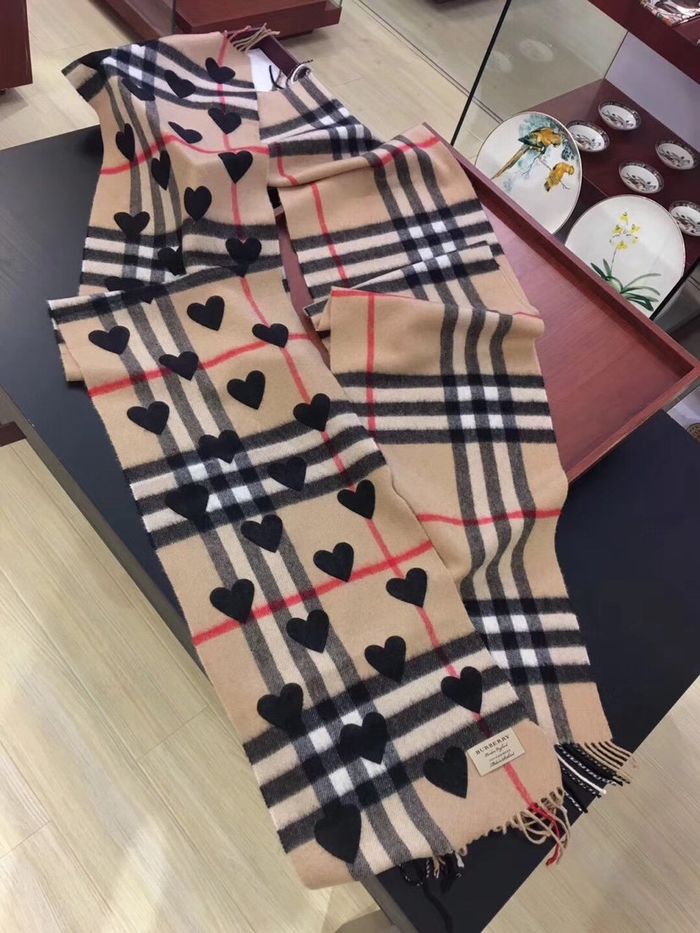 Burberry Scarf BBC00019