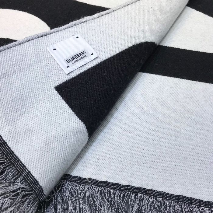 Burberry Scarf BBC00027