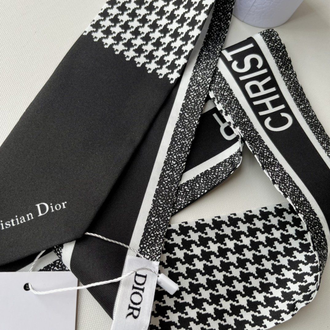 Dior Scarf DIC00015