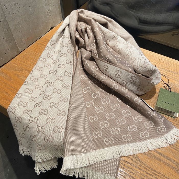 Gucci Scarf GUC00003