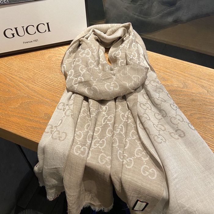 Gucci Scarf GUC00036