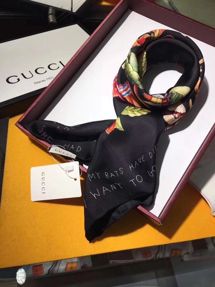 Gucci Scarf GUC00042