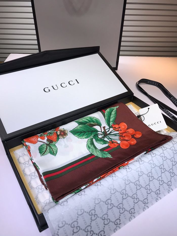 Gucci Scarf GUC00115