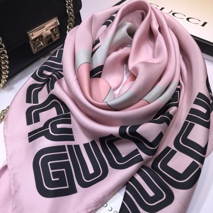 Gucci Scarf GUC00147