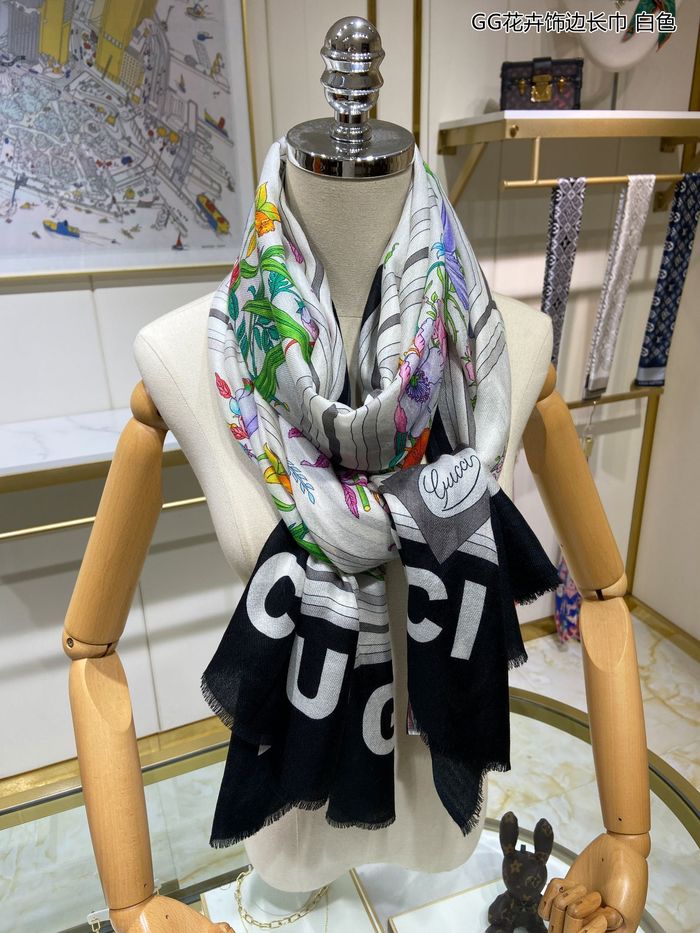 Gucci Scarf GUC00171