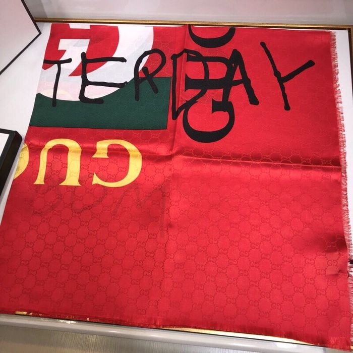 Gucci Scarf GUC00195