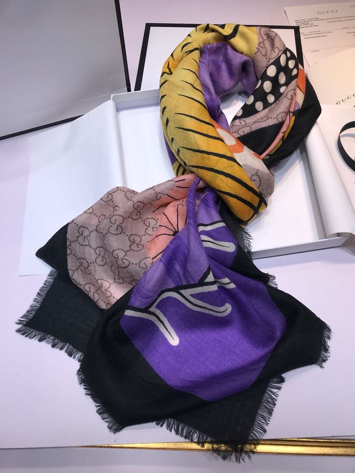 Gucci Scarf GUC00230