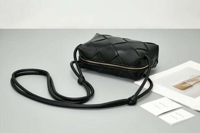 Bottega Veneta Small Cassette Camera Bag 709417 Black