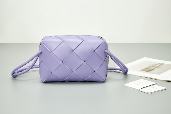 Bottega Veneta Small Cassette Camera Bag 709417 Wisteria