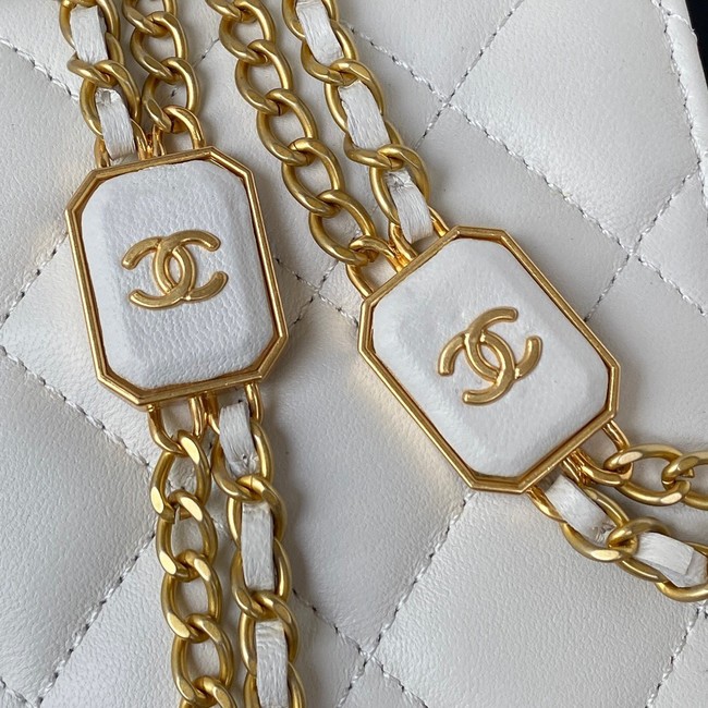 CHANEL WALLET ON CHAIN Lambskin & Gold-Tone Metal AP2923 white