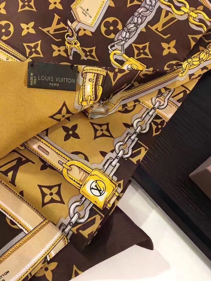 Louis Vuitton Scarf LVC00022