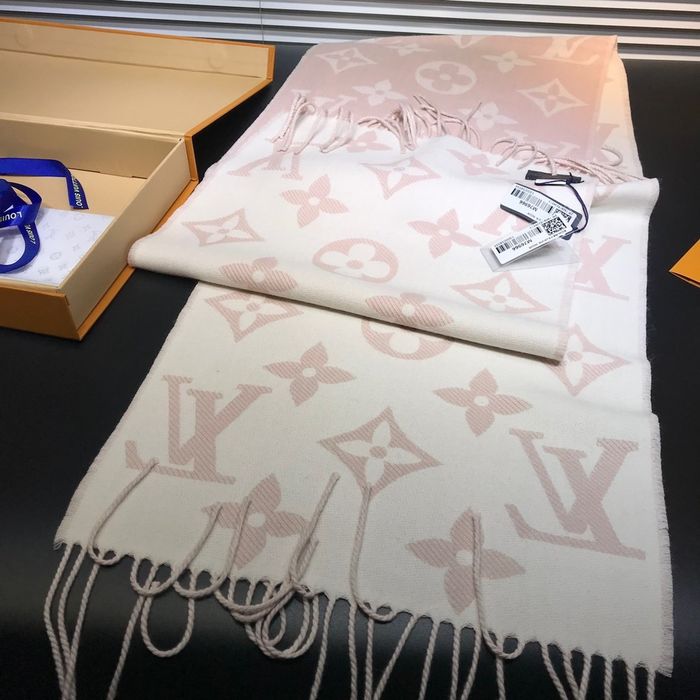 Louis Vuitton Scarf LVC00024