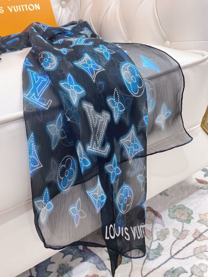 Louis Vuitton Scarf LVC00052