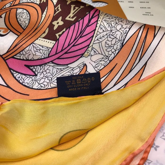 Louis Vuitton Scarf LVC00070