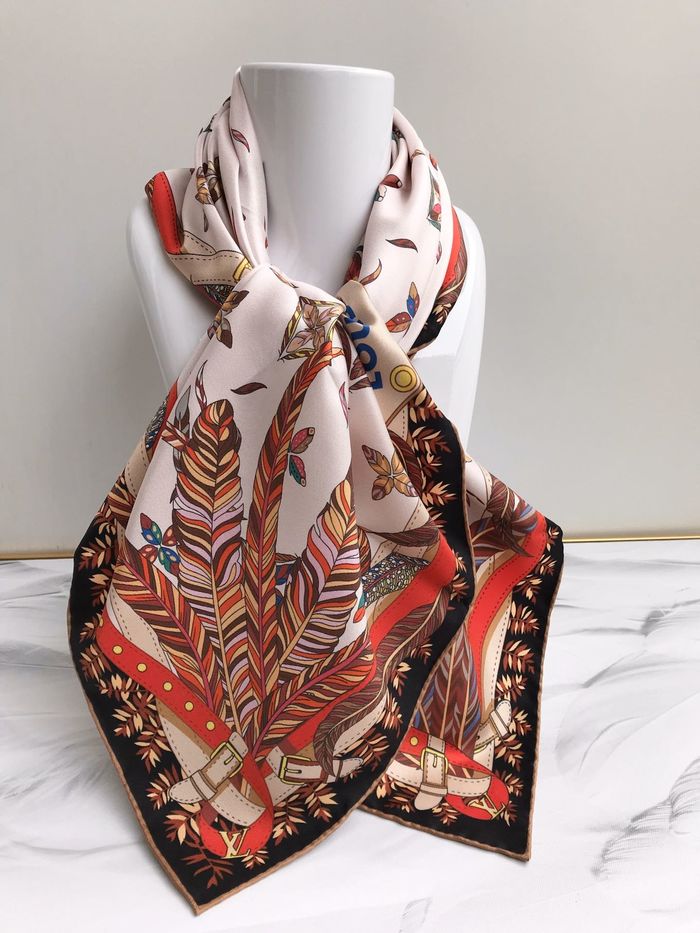 Louis Vuitton Scarf LVC00162