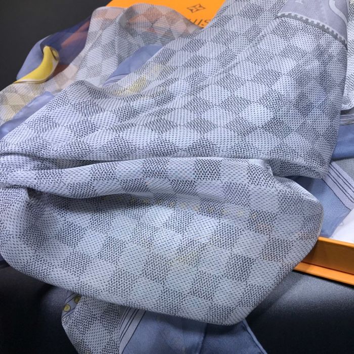 Louis Vuitton Scarf LVC00183