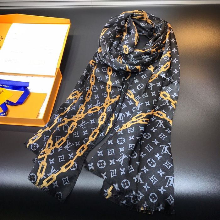 Louis Vuitton Scarf LVC00187