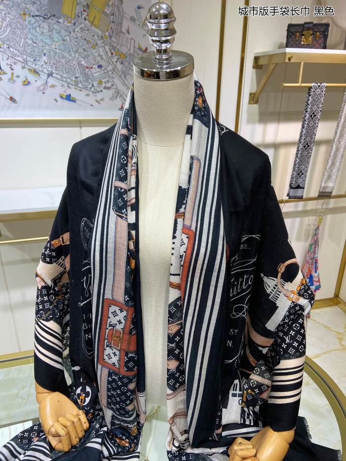 Louis Vuitton Scarf LVC00265