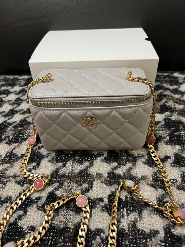 CHANEL VANITY WITH CHAIN AP2937 grey