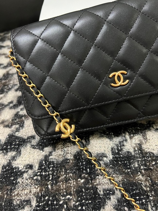 Chanel WALLET ON CHAIN AP3035 black