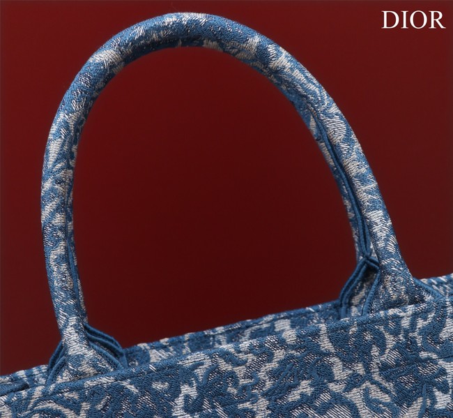 MEDIUM DIOR BOOK TOTE Embroidery M1296ZRU-2