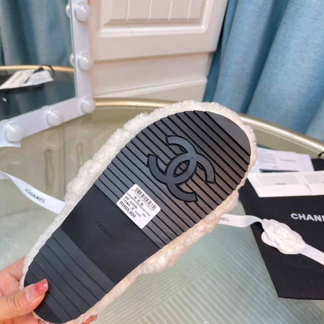 Chanel slipper 14195-6