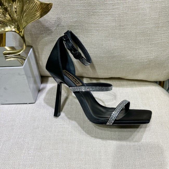 Fendi Sandals heel height 10.5CM 91919-2