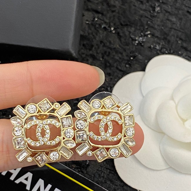 Chanel Earrings CE10202