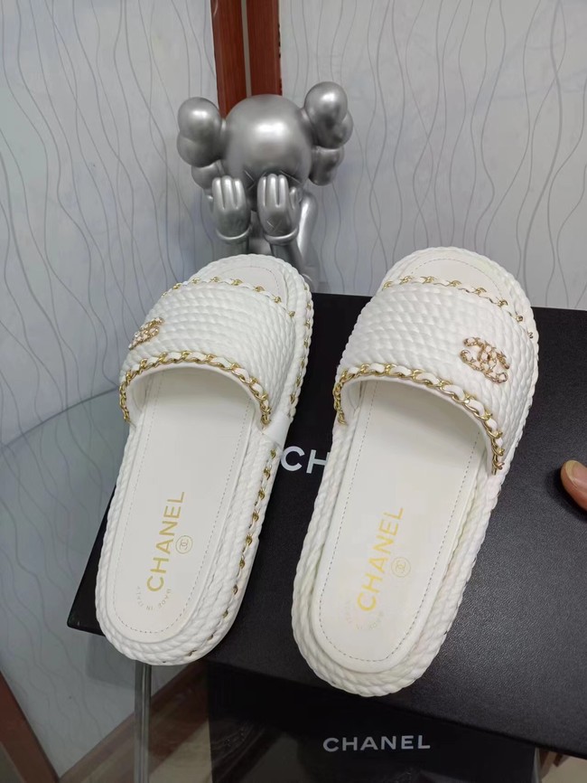 Chanel slipper 91993-6