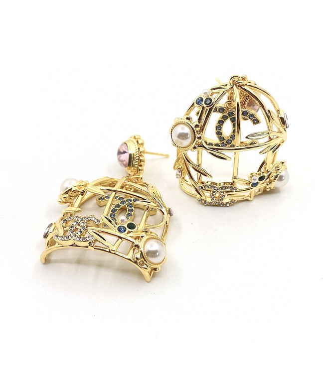 Chanel Earrings CE10519