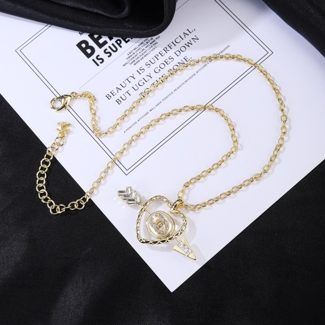 Chanel Necklace CE10889