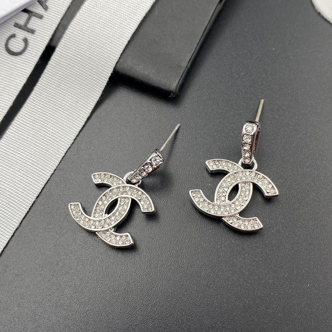 Chanel Earrings CE11173