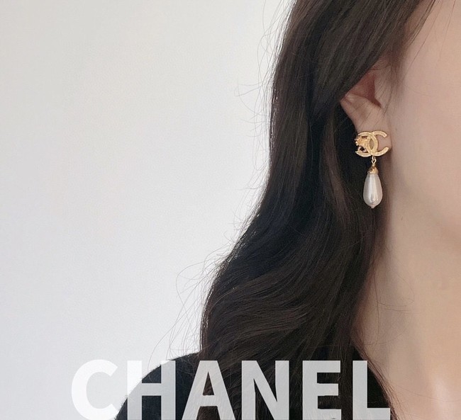 Chanel Earrings CE11175