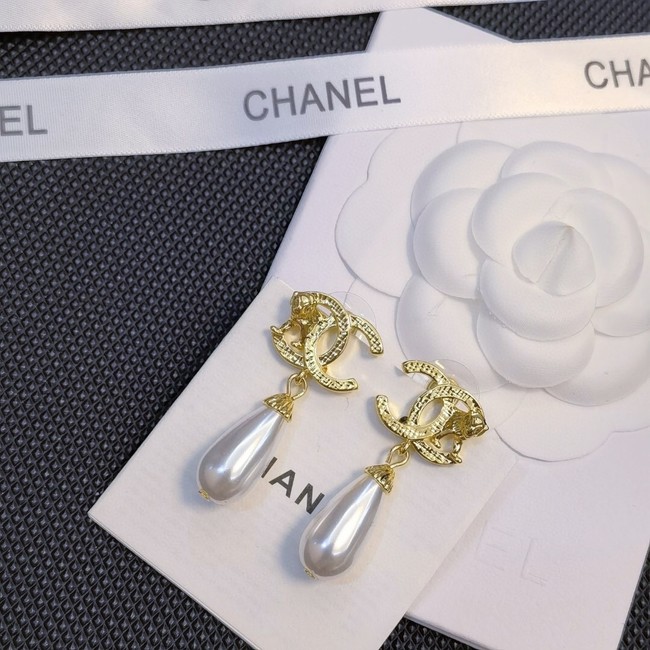 Chanel Earrings CE11175