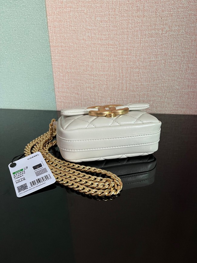 Chanel MINI FLAP BAG Lambskin & Gold-Tone Metal AS3854 white