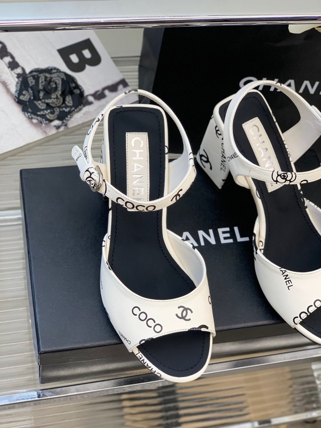 Chanel Womens sandal heel height 5CM 93296-2