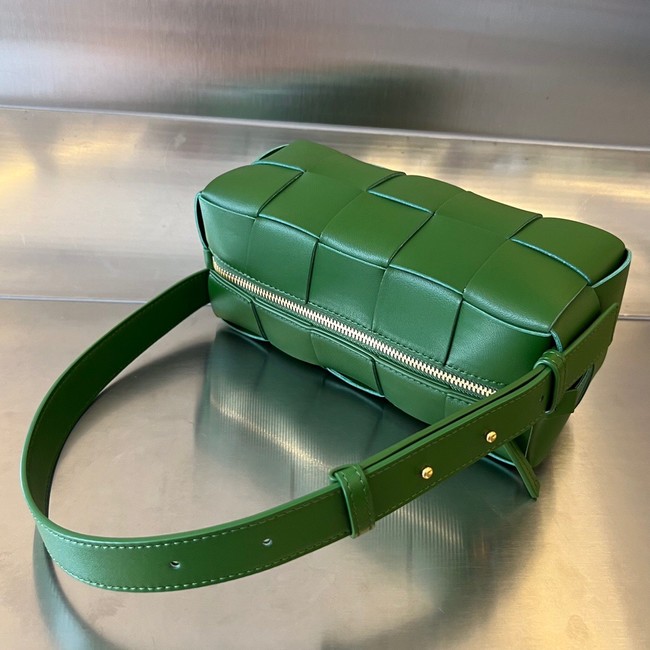 Bottega Veneta Brick Cassette 709360 green