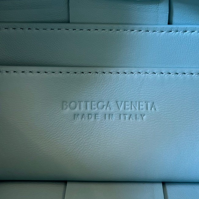 Bottega Veneta Brick Cassette 709360 sky blue